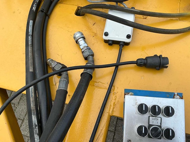 Kilverbak met schuinstelling en mogelijkheid voor voor aansluiten laserbesturing kilverbak - afbeelding 5 van  13