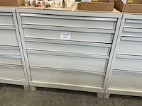 Kind 5-laden materiaalkast - afbeelding 1 van  3