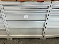 Kind 5-laden materiaalkast - afbeelding 1 van  3