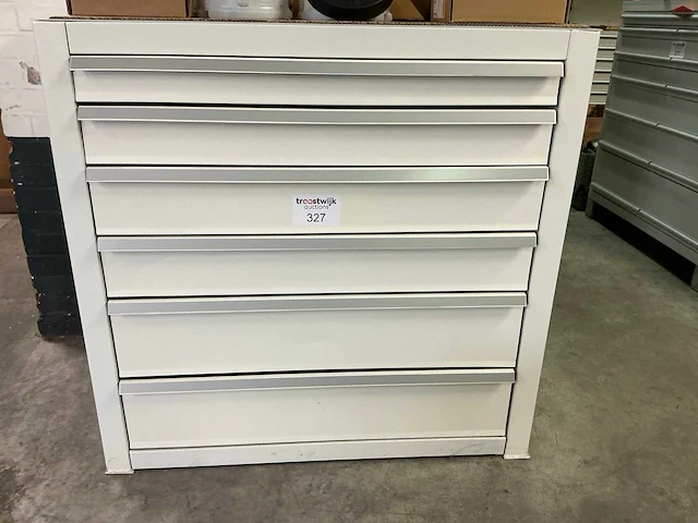 Kind 6-laden materiaalkast - afbeelding 2 van  3