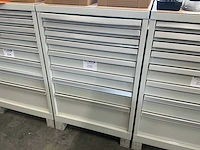 Kind 8-laden materiaalkast - afbeelding 2 van  3