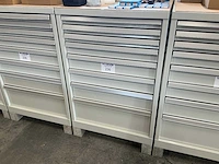 Kind 8-laden materiaalkast - afbeelding 2 van  3