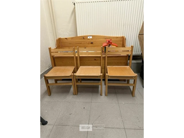 Kinderbank + 3 stoeltjes - afbeelding 1 van  4