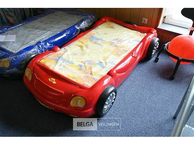 Kinderbed bobo car-bed 170x100 met matras 140x70 - afbeelding 1 van  3