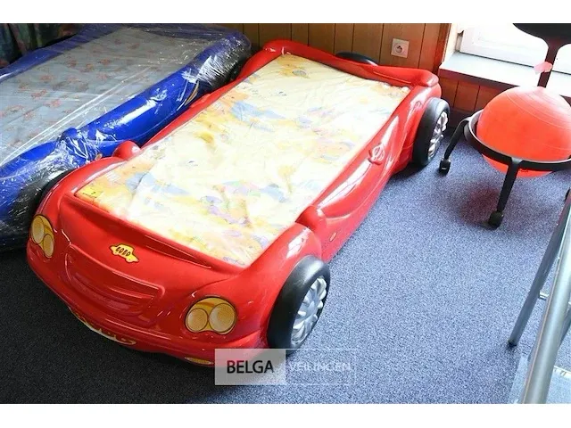 Kinderbed bobo car-bed 170x100 met matras 140x70 - afbeelding 2 van  3