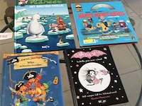 Kinderboeken 4stuks - afbeelding 1 van  3