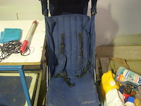 Kinderbuggy met regenscherm - afbeelding 1 van  3