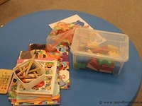 Kinderspeeltafel met toebehoren - afbeelding 2 van  2