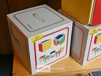 Kinderstoel en tafel 4+1 in box tanhoo - afbeelding 1 van  1
