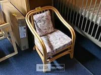 Kinderstoel (look bamboe) met kussen - afbeelding 1 van  2