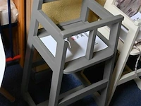 Kinderstoel zithoogte 56cm - afbeelding 1 van  1
