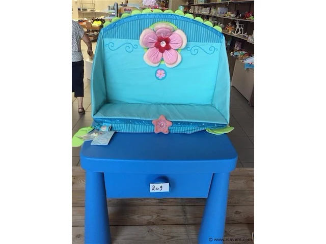 Kindertafel + - afbeelding 1 van  3