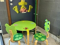 Kindertafeltje met 2 stoeltjes - afbeelding 1 van  4