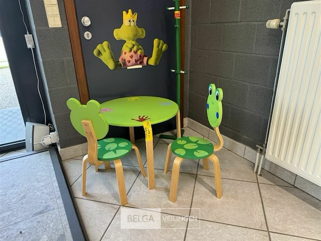 Kindertafeltje met 2 stoeltjes - afbeelding 4 van  4