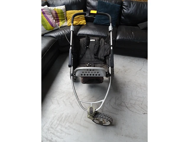 Kinderwagen quinny - afbeelding 2 van  5