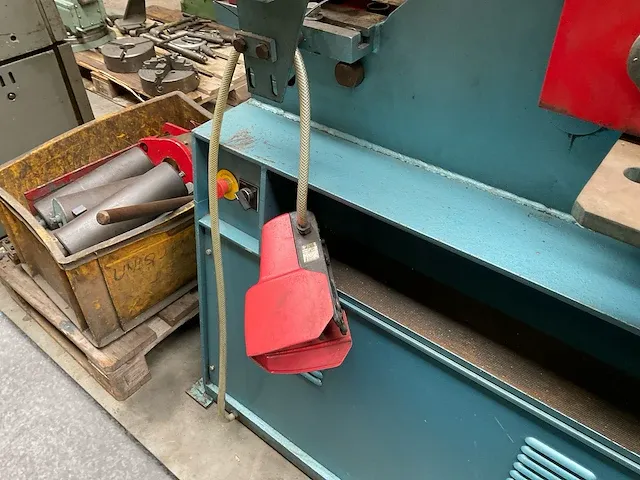 Kingsland 55xs pons- en knipmachine - afbeelding 7 van  12