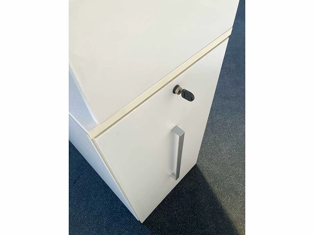 Kinnarps - file cabinet - afbeelding 3 van  12
