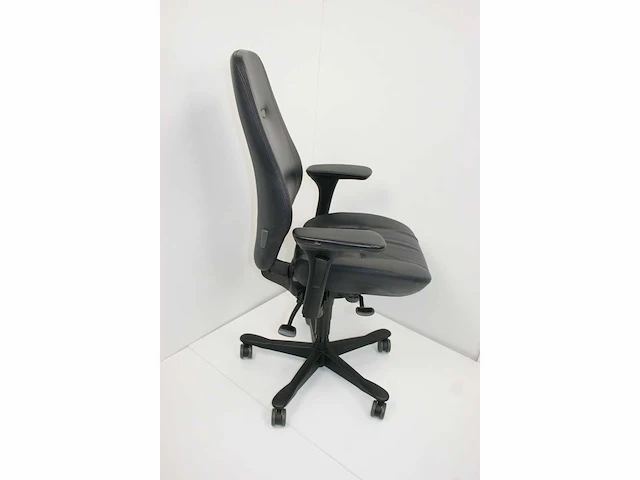 Kinnarps - plus(6) - ergonomische lederen bureaustoel - afbeelding 4 van  4