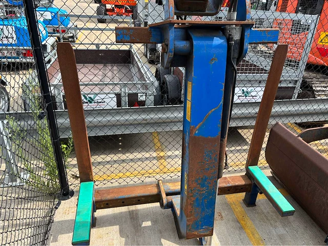 Kinshofer pallethaak hydraulisch met draaikop - afbeelding 1 van  10