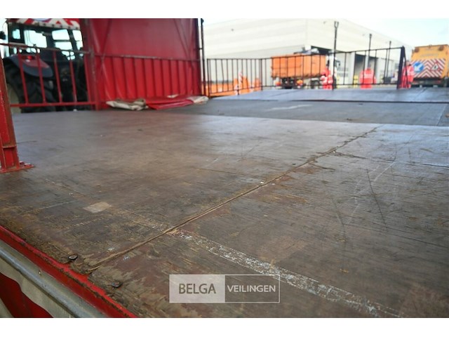 Kiosk / hydraulische podiumwagen - afbeelding 7 van  23