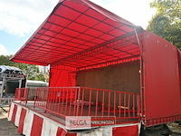 Kiosk / hydraulische podiumwagen - afbeelding 12 van  23