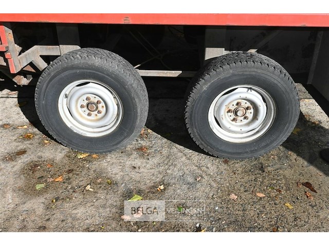 Kiosk / hydraulische podiumwagen - afbeelding 18 van  23