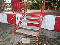 Kiosk / hydraulische podiumwagen - afbeelding 21 van  23