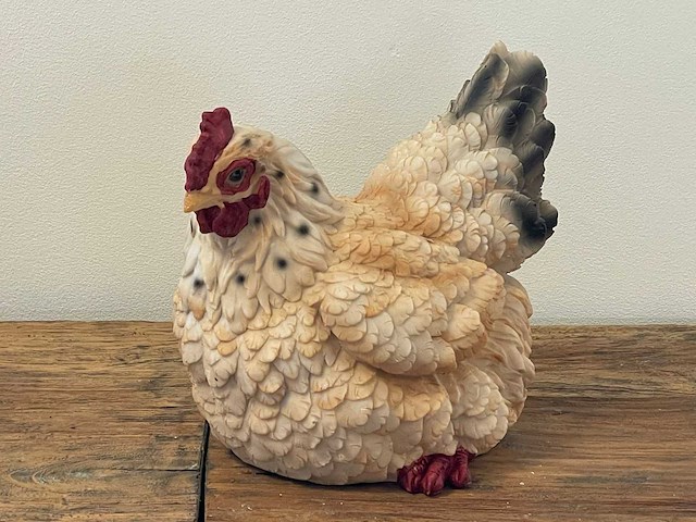 Kip liggend h22cm x l27cm beige - afbeelding 1 van  1