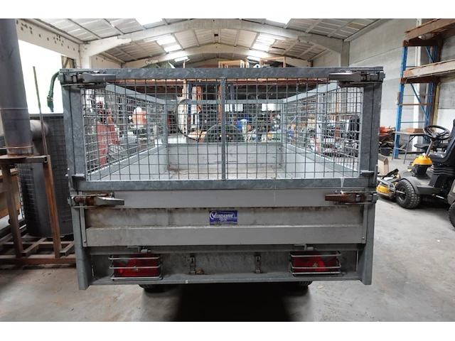 Kipaanhangwagen - afbeelding 3 van  7