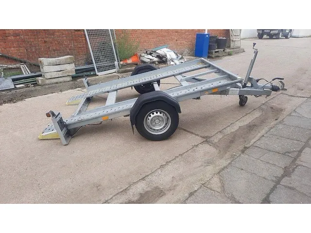 Kippende autotransporter sogo walt 2.50x1.80m 1300kg - afbeelding 1 van  1