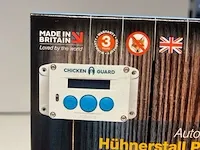 Kippenhok deuropener "chickenguard" - afbeelding 2 van  4
