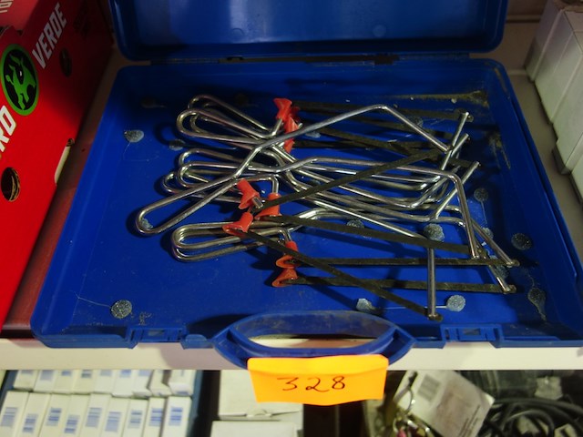 Kist met 10 figuurzagen - afbeelding 1 van  1