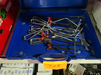 Kist met 10 figuurzagen - afbeelding 1 van  1