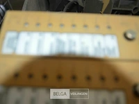 Kist met elektromateriaal - afbeelding 4 van  4