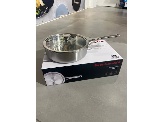 Kitchenaid sautépan 24cm full inox - afbeelding 1 van  3