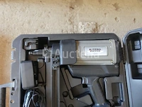 Kitpro basso t30/38-j2000 spijkermachine - afbeelding 1 van  8