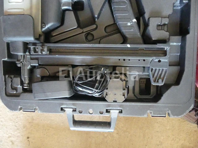 Kitpro basso t30/38-j2000 spijkermachine - afbeelding 4 van  8