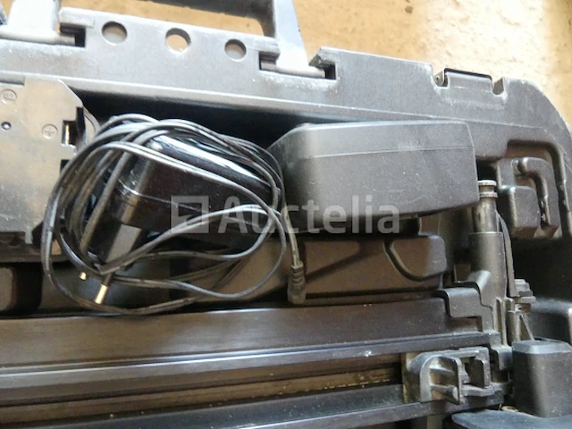 Kitpro basso t30/38-j2000 spijkermachine - afbeelding 7 van  8