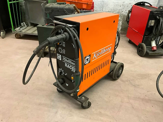 Kjelleberg racer 170 mig lasapparaat - afbeelding 1 van  7