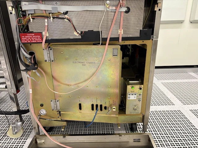 Kla surfscan 6220 - 200mm defect inspection system - afbeelding 13 van  13