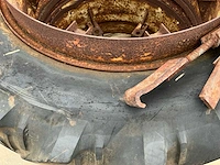 Kleber dubbele tractorwielen met haken - afbeelding 7 van  7