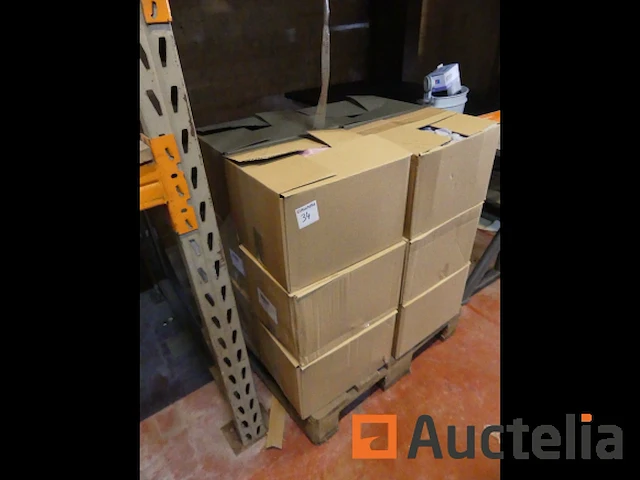 Kleding + tassen - afbeelding 4 van  7