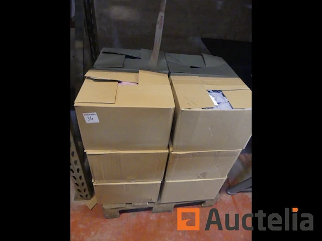 Kleding + tassen - afbeelding 5 van  7