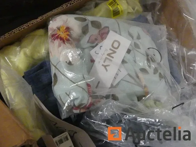Kleding verschillend - afbeelding 5 van  15
