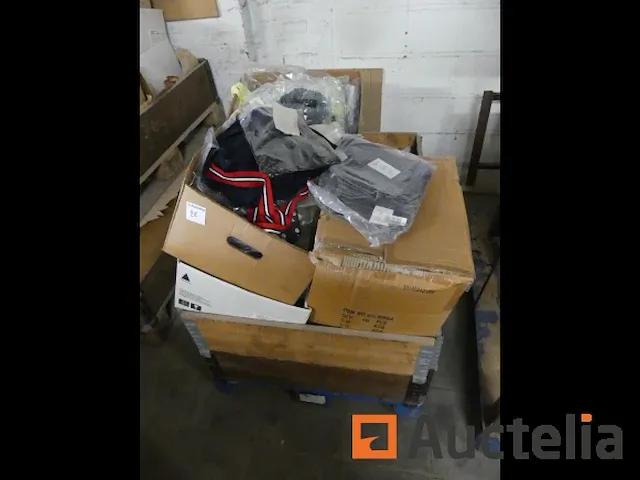 Kleding verschillend - afbeelding 6 van  15