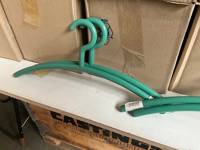 Kledinghanger kunstof (136x) - afbeelding 4 van  4