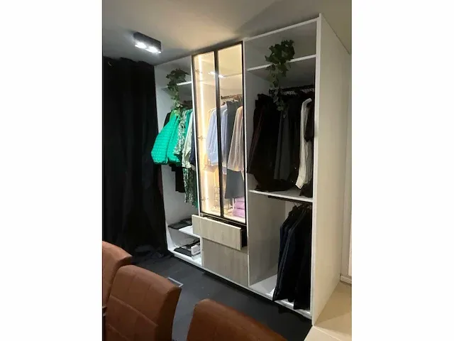 Kledingkast, dressing - afbeelding 2 van  4