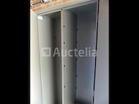 Kleedkamers en kantoorkast - afbeelding 5 van  15