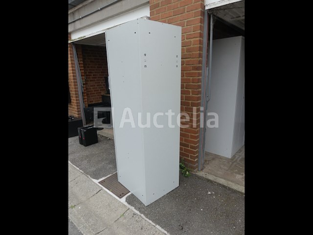 Kleedkamers en kantoorkast - afbeelding 12 van  15