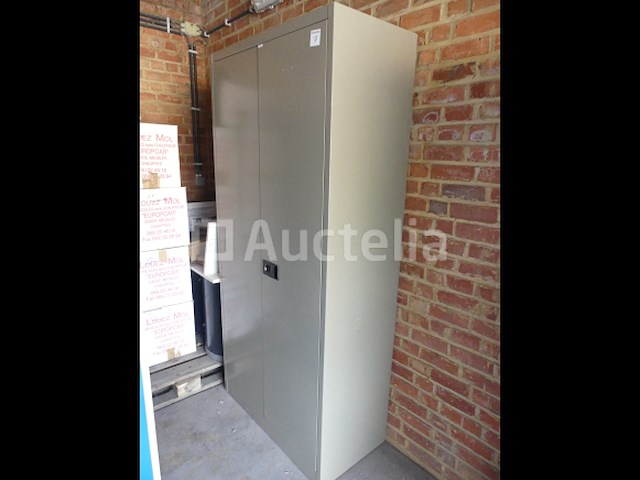 Kleedkamers en kantoorkast - afbeelding 13 van  15